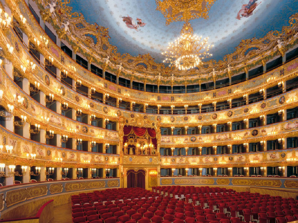 Teatro la Fenice - Italian Travel